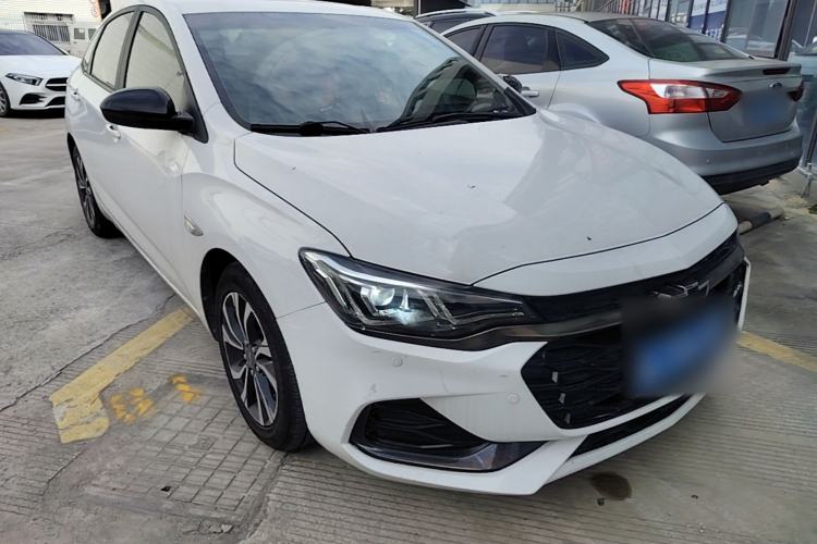 Used Chevrolet Monza 2019 RS 330T Automatic Comfort Edition China VI Standard Front Right 45 Deg