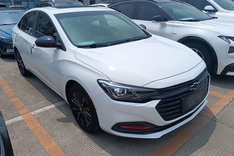 Used Chevrolet Monza 2019 Redline 320T Dual-Clutch Joyful Edition China VI Standard Front Right 45 Deg