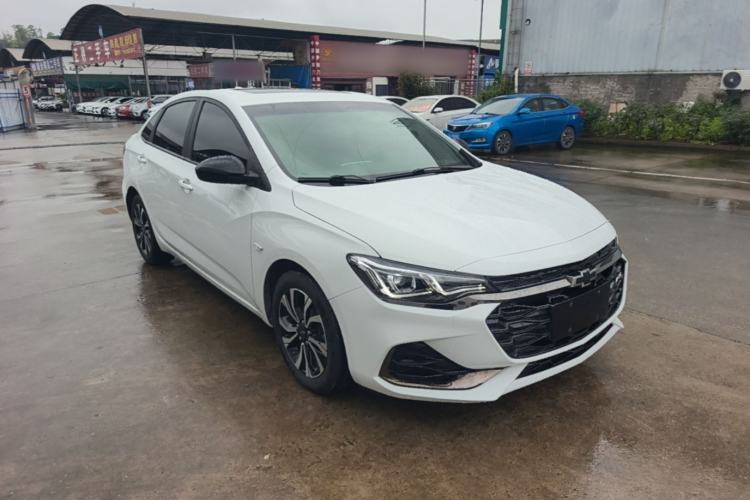 Used Chevrolet Monza 2019 RS 330T Automatic Comfort Edition China VI Standard Front Right 45 Deg