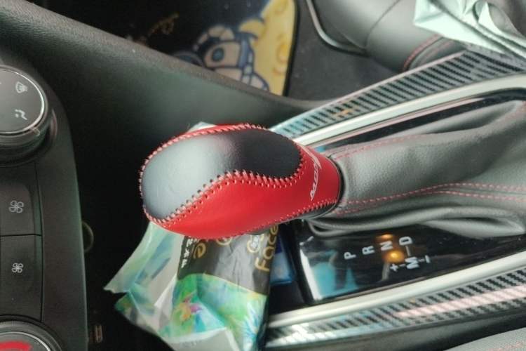 Used Chevrolet Monza 2019 RS 330T Automatic Comfort Edition China VI Standard Gear Lever