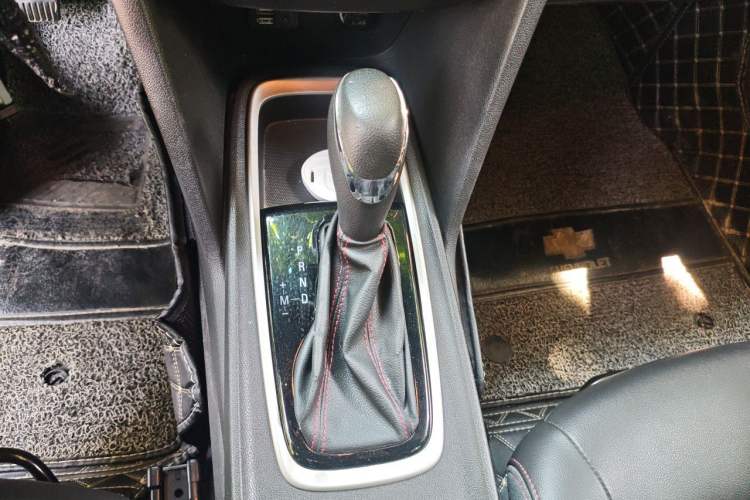 Used Chevrolet Monza 2019 RS 330T Automatic Comfort Edition China VI Standard Gear Lever