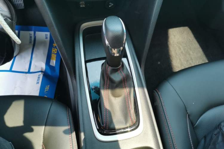 Used Chevrolet Monza 2019 RS 330T Automatic Comfort Edition China VI Standard Gear Lever