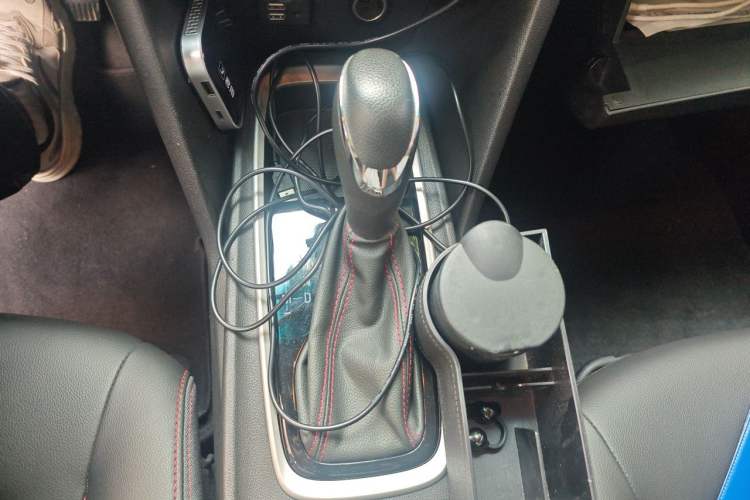 Used Chevrolet Monza 2019 Redline 320T Dual-Clutch Sporty Version China VI Standard Gear Lever