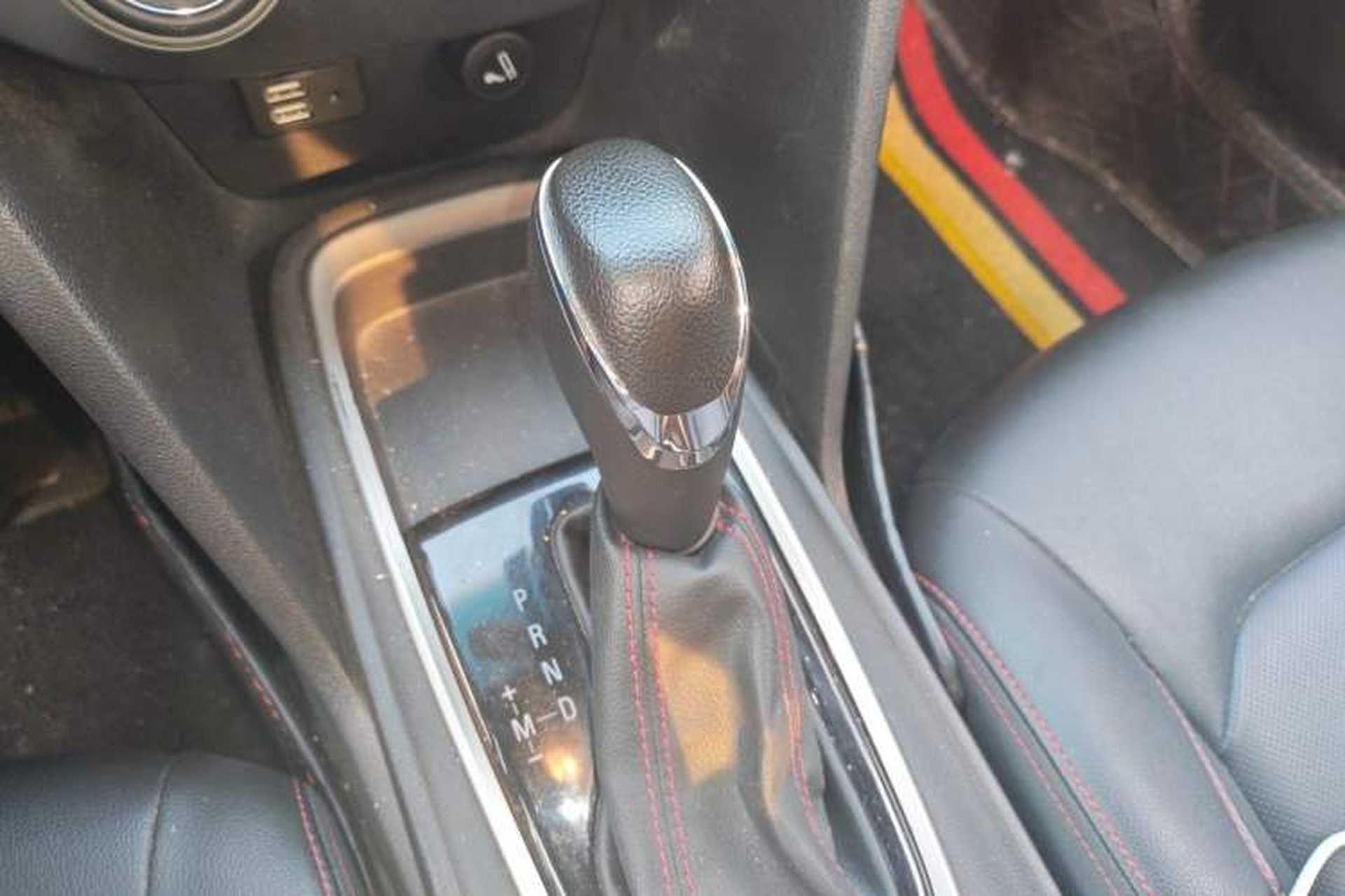 Used Chevrolet Monza 2019 RS 330T Automatic Comfort Edition China VI Standard Gear Lever