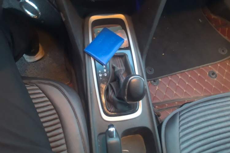 Used Chevrolet Monza 2019 Redline 320T Dual-Clutch Sporty Version China VI Standard Gear Lever