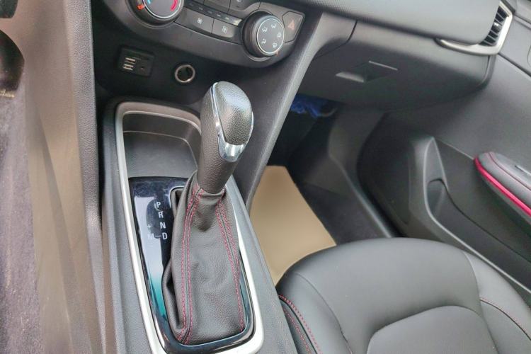 Used Chevrolet Monza 2019 RS 330T Automatic Comfort Edition China VI Standard Gear Lever