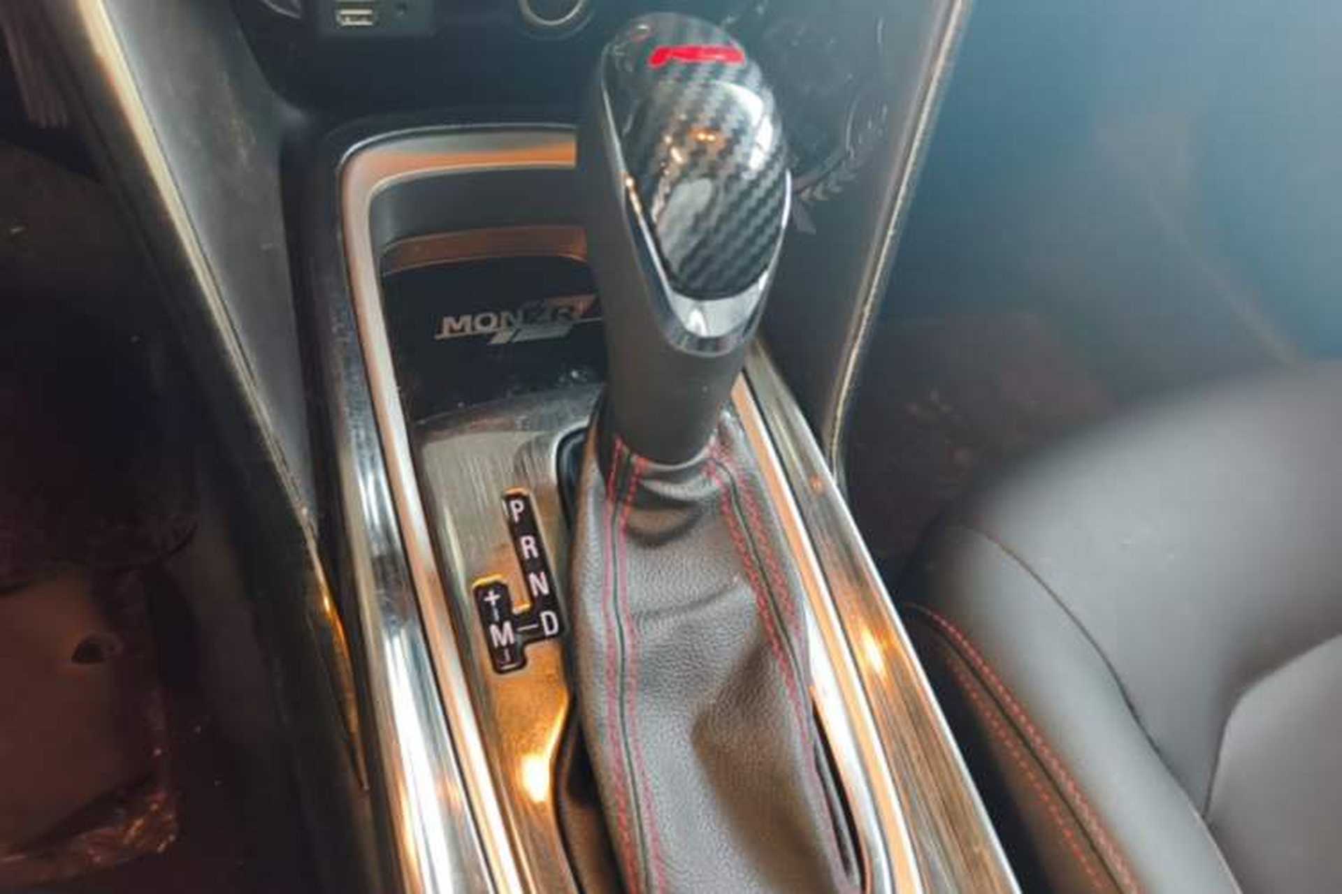 Used Chevrolet Monza 2019 Redline 320T Dual-Clutch Sporty Version China VI Standard Gear Lever