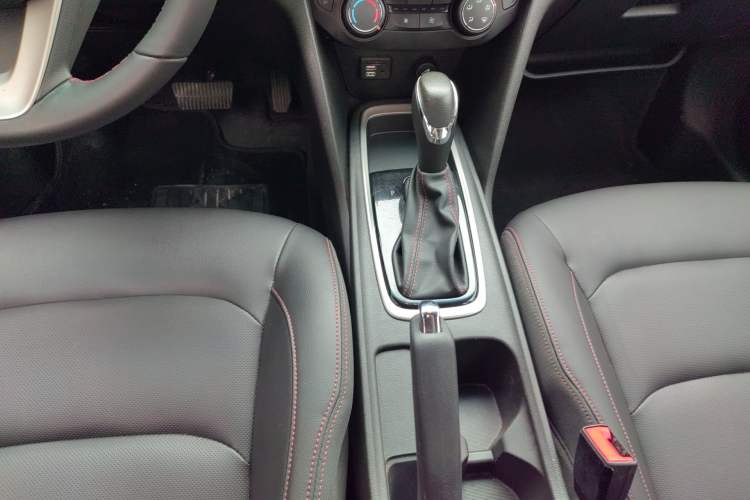 Used Chevrolet Monza 2019 RS 330T Automatic Comfort Edition China VI Standard Gear Lever
