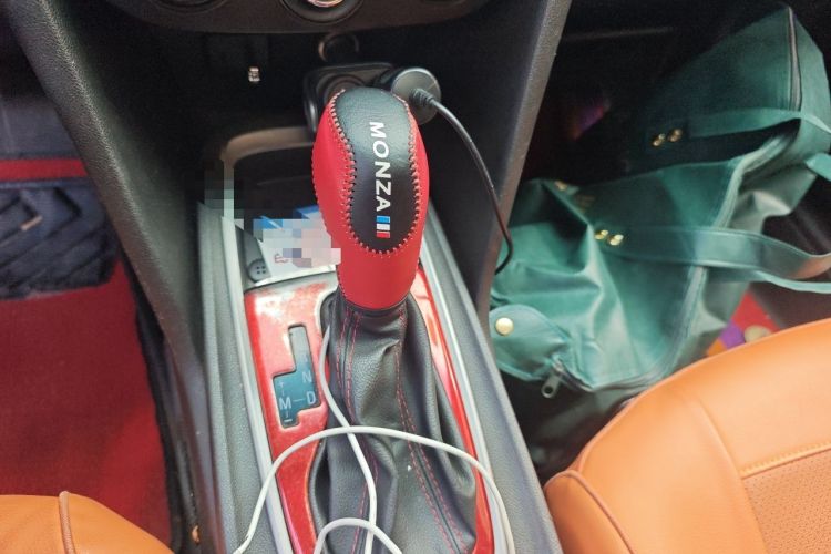 Used Chevrolet Monza 2019 Redline 320T Dual-Clutch Joyful Edition China VI Standard Gear Lever