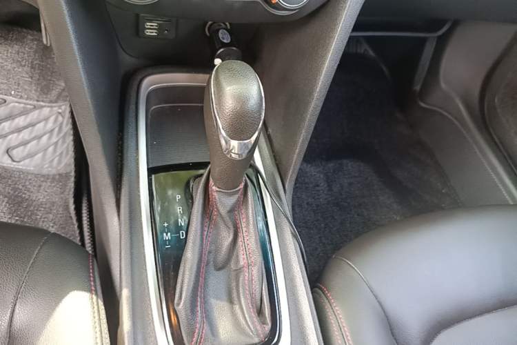 Used Chevrolet Monza 2019 RS 330T Automatic Sporty Edition China VI Standard Gear Lever