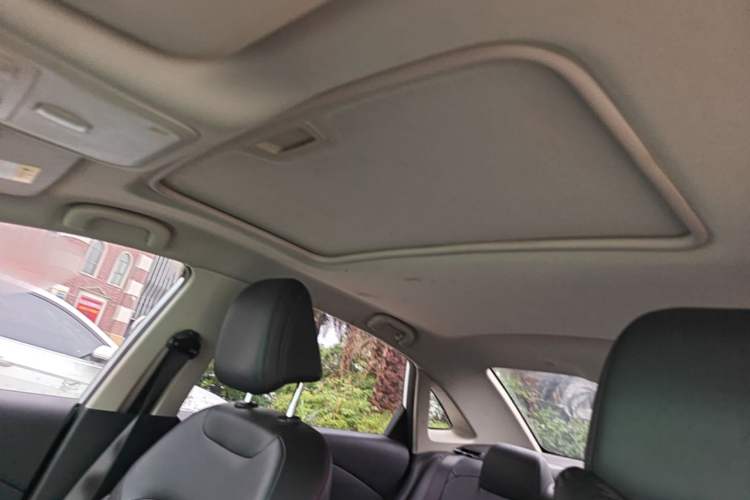 Used Chevrolet Monza 2019 Redline 320T Dual-Clutch Sporty Version China VI Standard Headliner