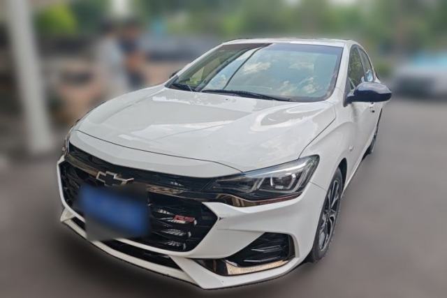 Używany Chevrolet Monza 2019 RS 330T Automatic Comfort Edition China VI Standard