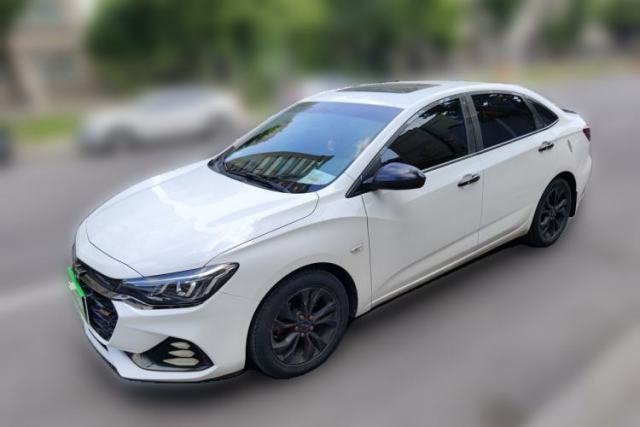 Używany Chevrolet Monza 2019 RS 330T Automatic Comfort Edition China VI Standard