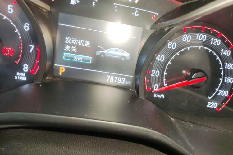 Used Chevrolet Monza 2019 RS 330T Automatic Sporty Edition China VI Standard Instrument Cluster