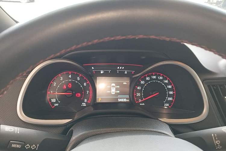 Used Chevrolet Monza 2019 RS 330T Automatic Comfort Edition China VI Standard Instrument Cluster
