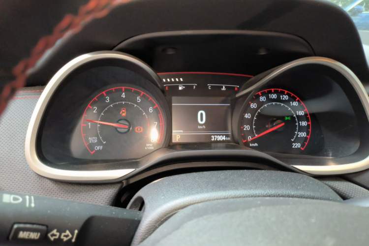 Used Chevrolet Monza 2019 RS 330T Automatic Comfort Edition China VI Standard Instrument Cluster