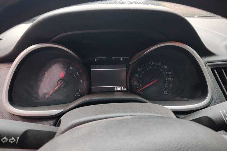 Used Chevrolet Monza 2019 RS 330T Automatic Comfort Edition China VI Standard Instrument Cluster