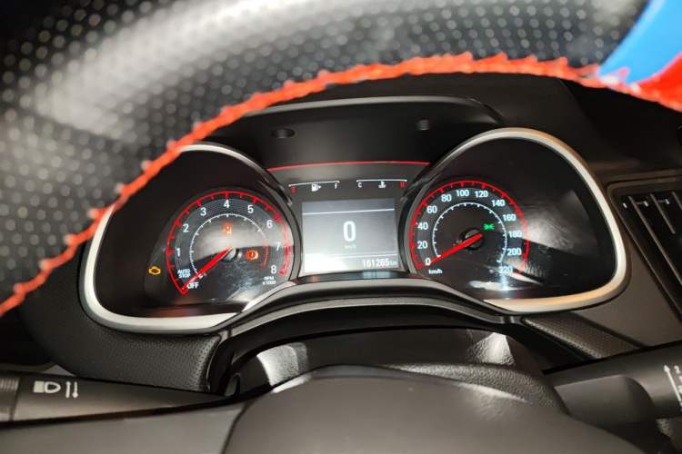 Used Chevrolet Monza 2019 RS 330T Automatic Sporty Edition China VI Standard Instrument Cluster
