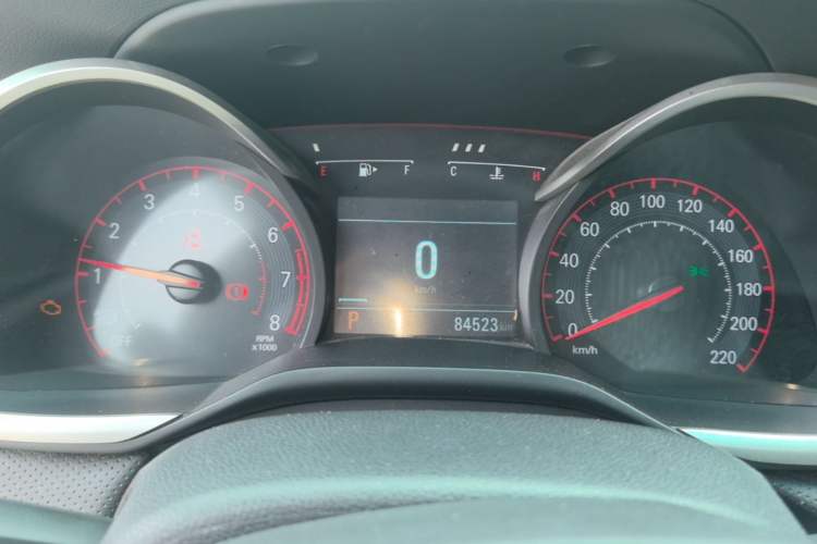 Used Chevrolet Monza 2019 RS 330T Automatic Comfort Edition China VI Standard Instrument Cluster