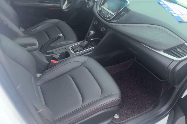 Used Chevrolet Monza 2019 RS 330T Automatic Comfort Edition China VI Standard Interior 1