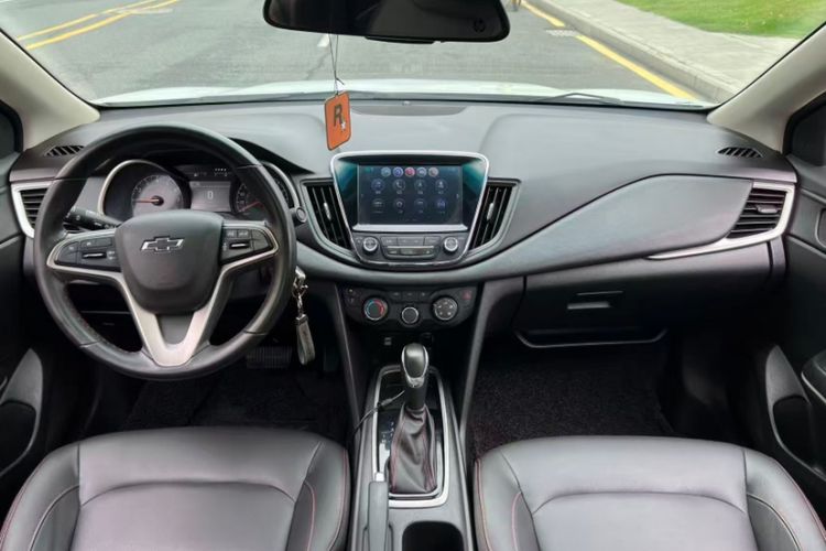 Used Chevrolet Monza 2019 Redline 320T Dual-Clutch Sporty Version China VI Standard Interior 1