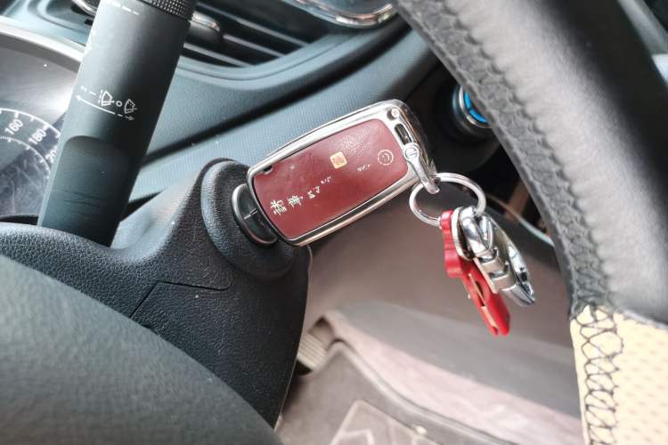 Used Chevrolet Monza 2019 Redline 320T Dual-Clutch Joyful Edition China VI Standard Interior 1