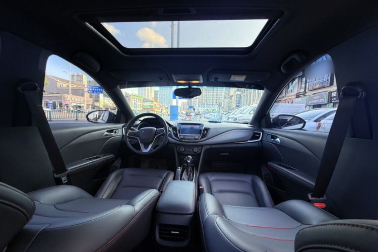 Used Chevrolet Monza 2019 RS 330T Automatic Comfort Edition China VI Standard Interior 10