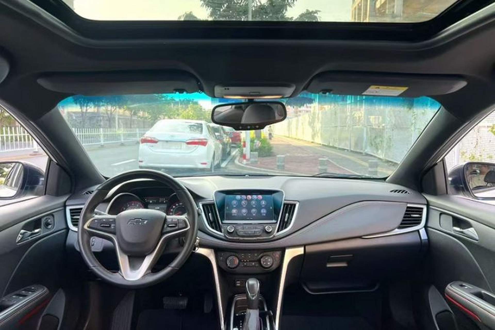 Used Chevrolet Monza 2019 RS 330T Automatic Comfort Edition China VI Standard Interior 2