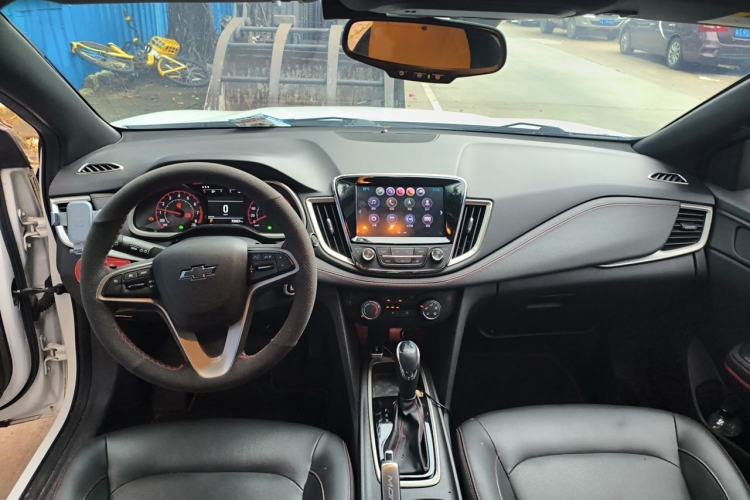 Used Chevrolet Monza 2019 RS 330T Automatic Comfort Edition China VI Standard Interior 2