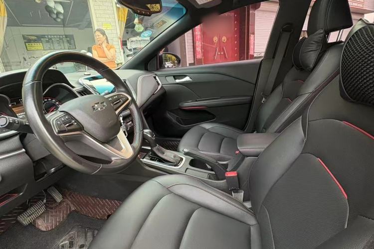 Used Chevrolet Monza 2019 RS 330T Automatic Comfort Edition China VI Standard Interior 2