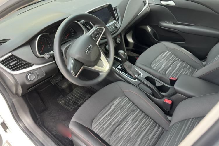 Used Chevrolet Monza 2019 Redline 320T Dual-Clutch Joyful Edition China VI Standard Interior 2