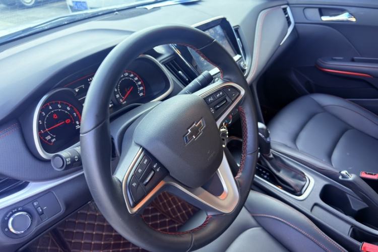 Used Chevrolet Monza 2019 RS 330T Automatic Comfort Edition China VI Standard Interior 3