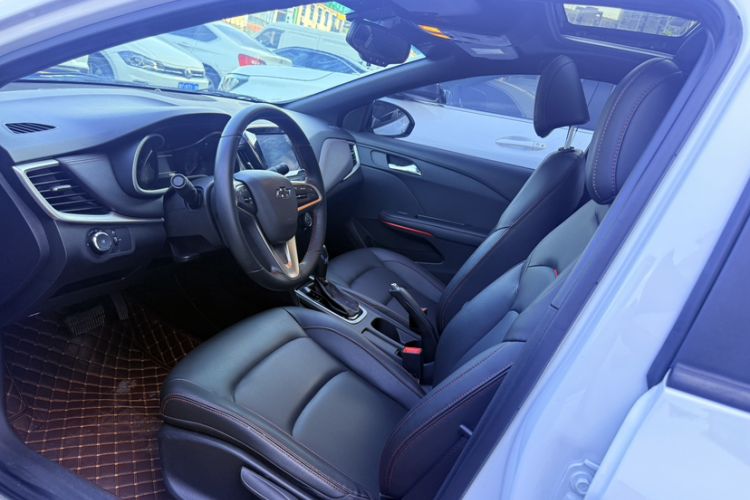Used Chevrolet Monza 2019 RS 330T Automatic Comfort Edition China VI Standard Interior 4