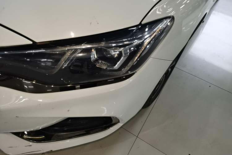 Used Chevrolet Monza 2019 RS 330T Automatic Comfort Edition China VI Standard Left Front Headlight