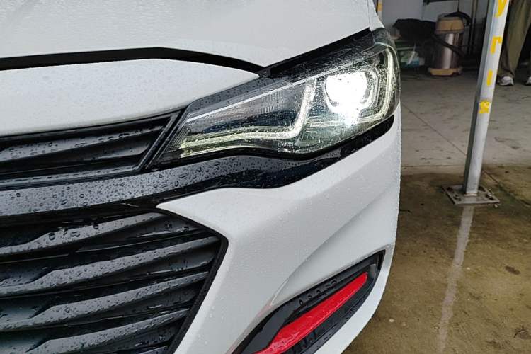 Used Chevrolet Monza 2019 Redline 320T Dual-Clutch Sporty Version China VI Standard Left Front Headlight