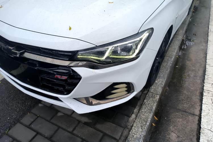 Used Chevrolet Monza 2019 RS 330T Automatic Comfort Edition China VI Standard Left Front Headlight