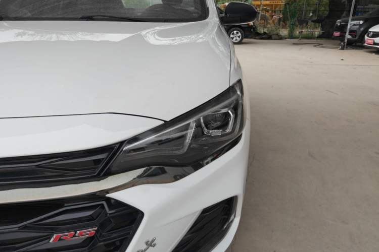 Used Chevrolet Monza 2019 RS 330T Automatic Comfort Edition China VI Standard Left Front Headlight
