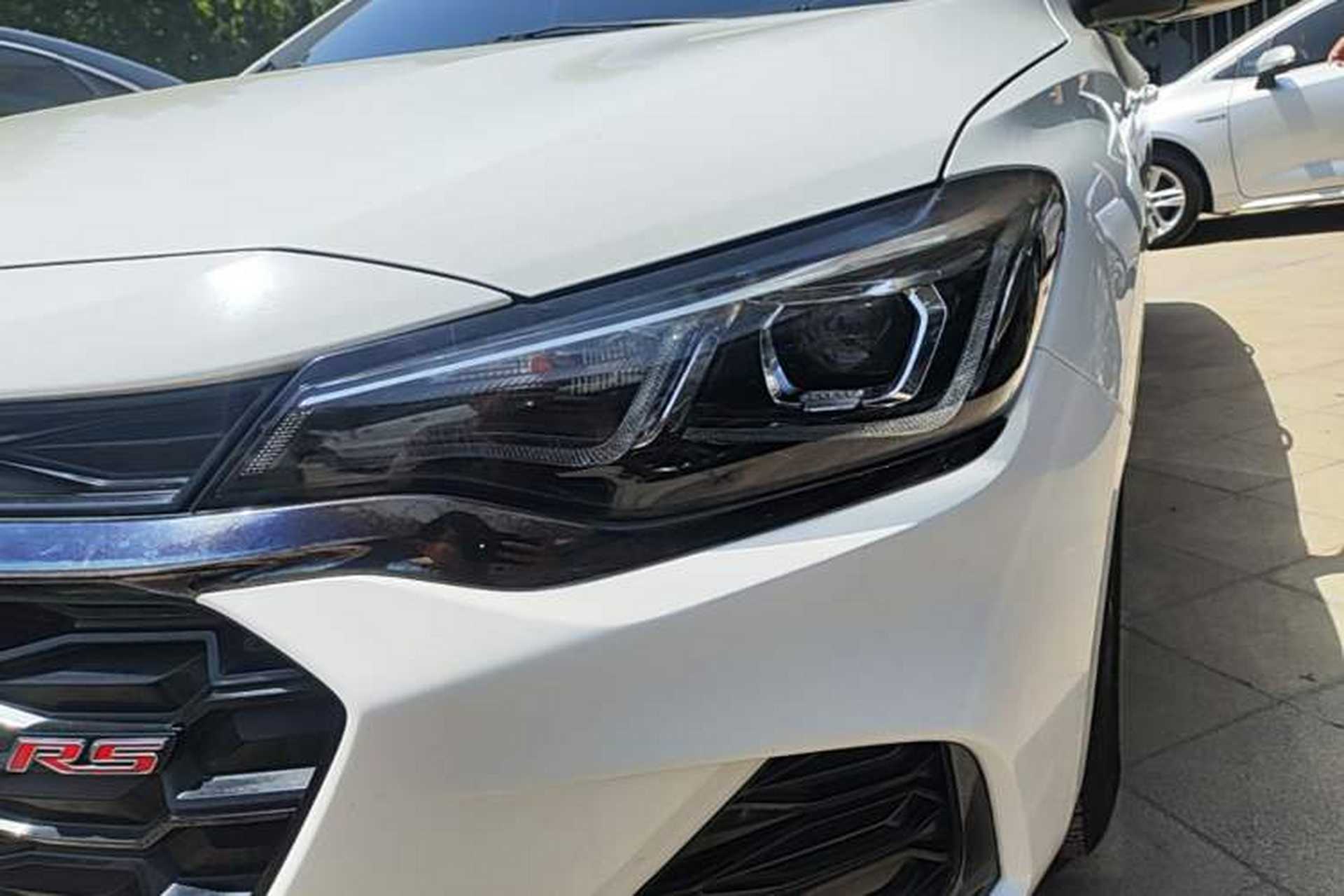 Used Chevrolet Monza 2019 RS 330T Automatic Comfort Edition China VI Standard Left Front Headlight