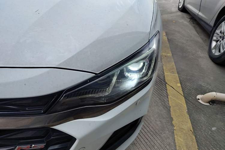 Used Chevrolet Monza 2019 RS 330T Automatic Comfort Edition China VI Standard Left Front Headlight