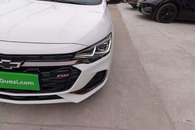Used Chevrolet Monza 2019 RS 330T Automatic Comfort Edition China VI Standard Left Front Headlight