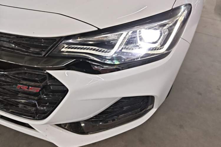 Used Chevrolet Monza 2019 RS 330T Automatic Comfort Edition China VI Standard Left Front Headlight