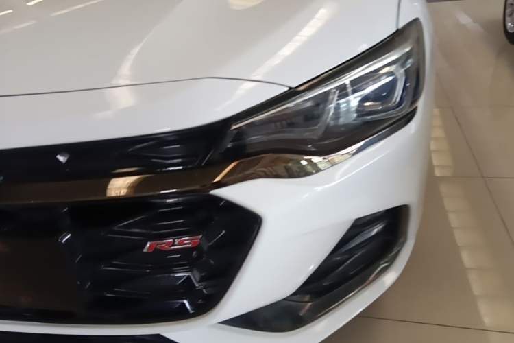 Used Chevrolet Monza 2019 RS 330T Automatic Comfort Edition China VI Standard Left Front Headlight