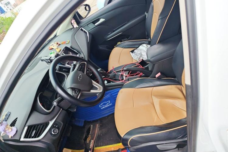 Used Chevrolet Monza 2019 Redline 320T Dual-Clutch Sporty Version China VI Standard Left Front Seat
