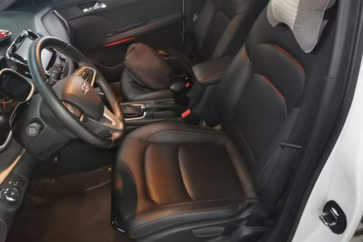 Used Chevrolet Monza 2019 RS 330T Automatic Comfort Edition China VI Standard Left Front Seat