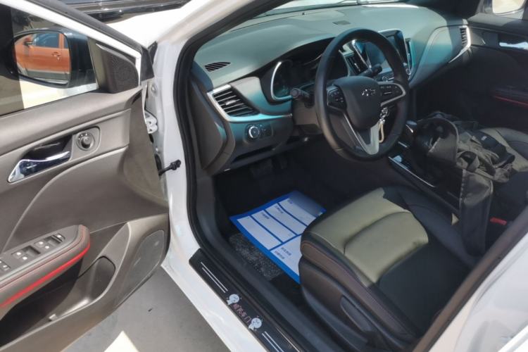 Used Chevrolet Monza 2019 RS 330T Automatic Comfort Edition China VI Standard Left Front Seat