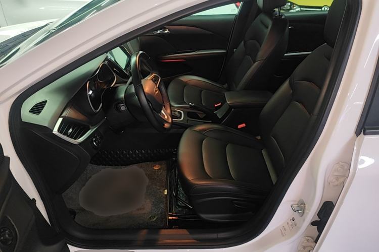 Used Chevrolet Monza 2019 RS 330T Automatic Comfort Edition China VI Standard Left Front Seat