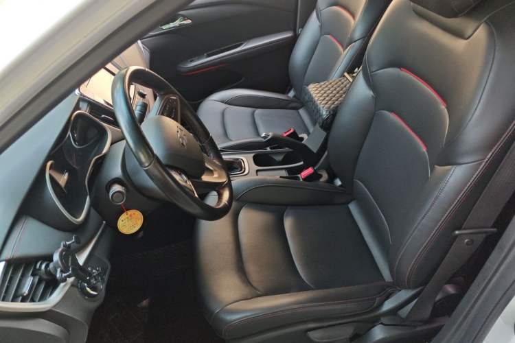 Used Chevrolet Monza 2019 RS 330T Automatic Comfort Edition China VI Standard Left Front Seat