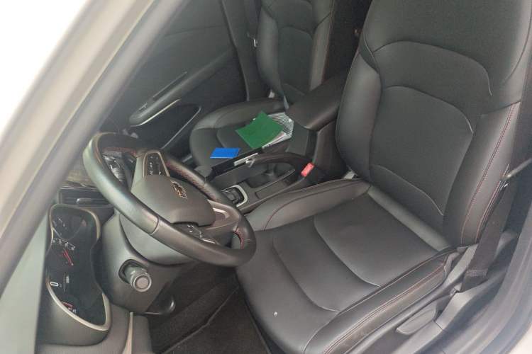 Used Chevrolet Monza 2019 Redline 320T Dual-Clutch Sporty Version China VI Standard Left Front Seat