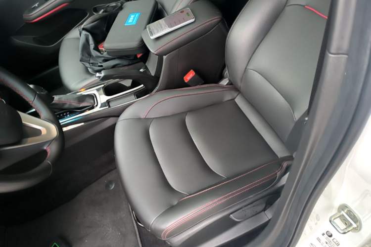 Used Chevrolet Monza 2019 RS 330T Automatic Comfort Edition China VI Standard Left Front Seat
