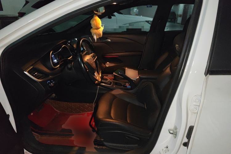 Used Chevrolet Monza 2019 RS 330T Automatic Comfort Edition China VI Standard Left Front Seat